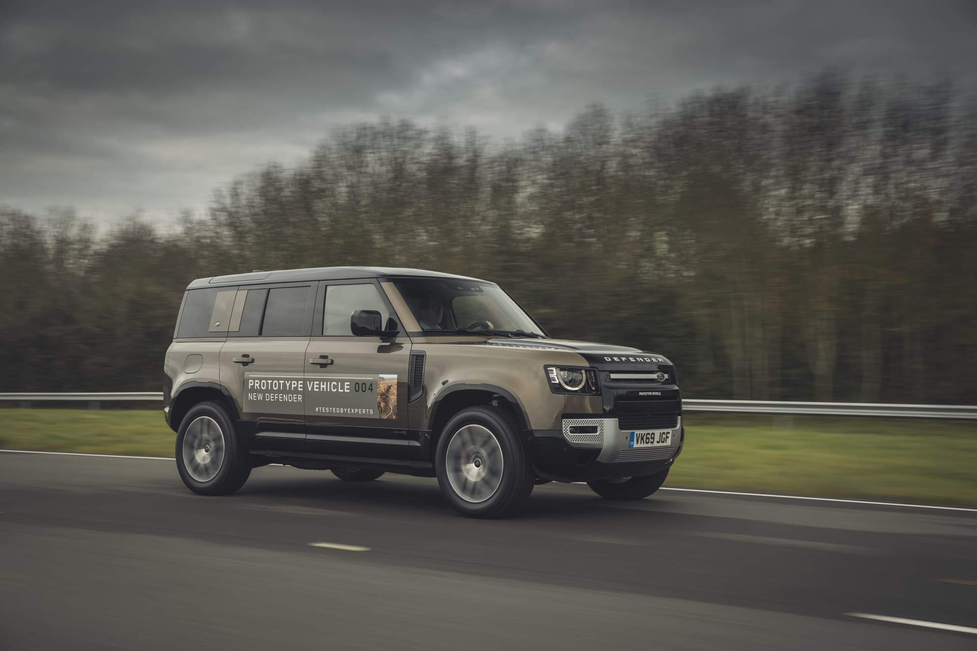 Land Rover Defender Dinamica Asfalto 00015