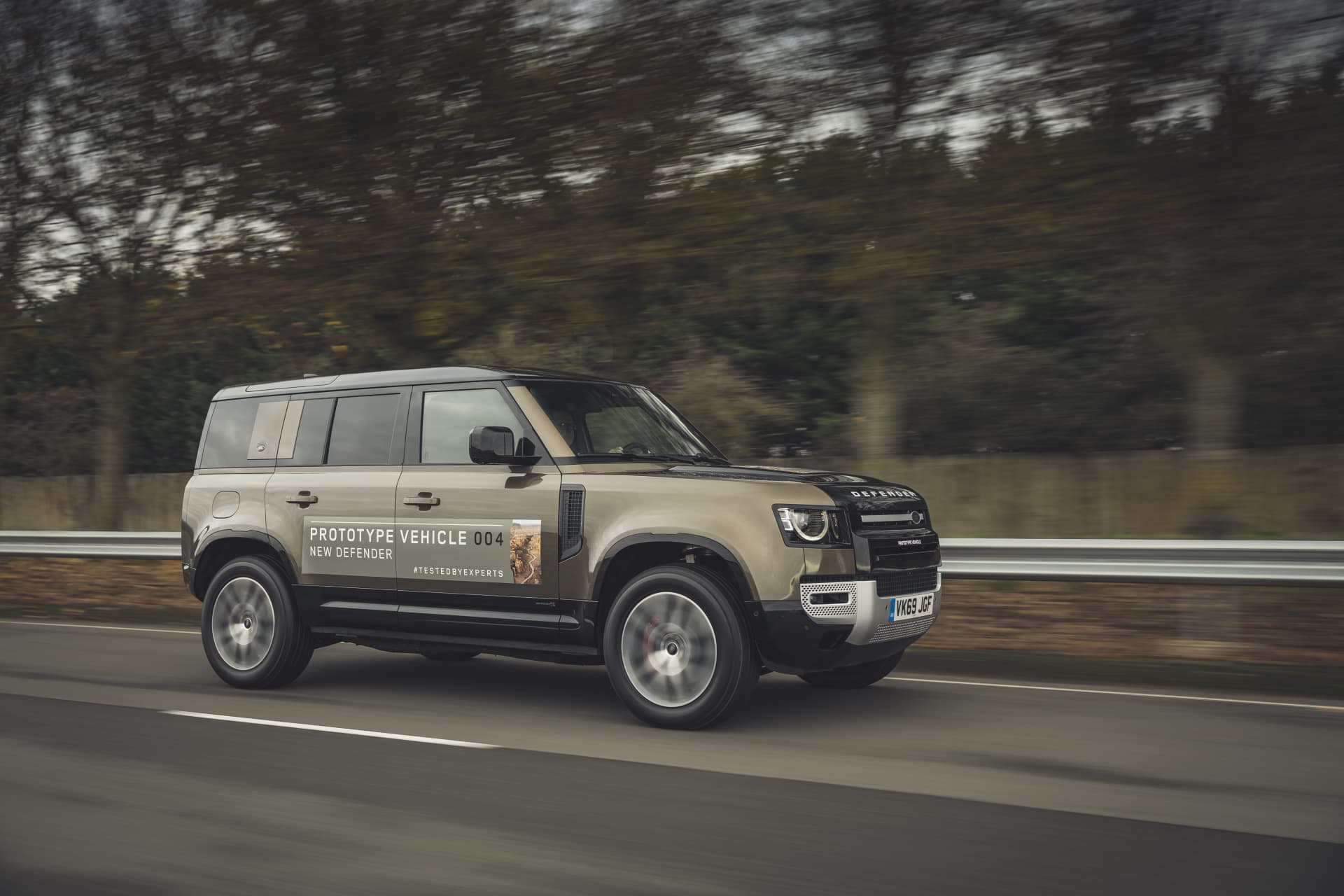 Land Rover Defender Dinamica Asfalto 00016