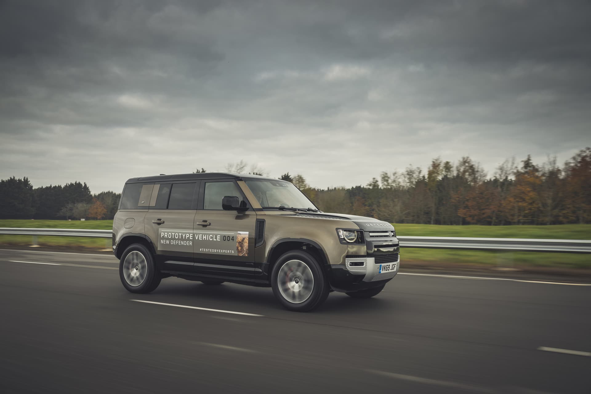 Land Rover Defender Dinamica Asfalto 00017