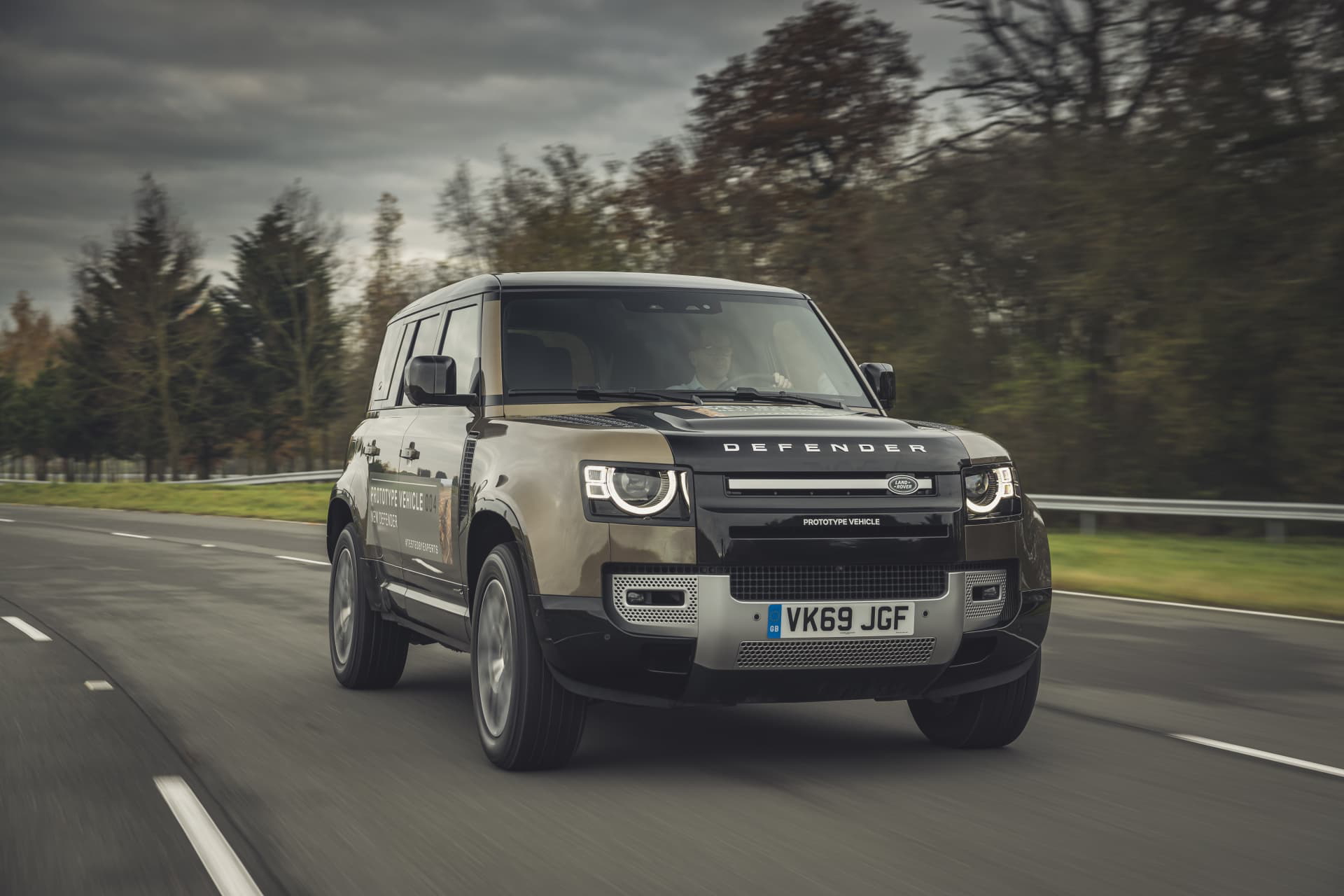 Land Rover Defender Dinamica Asfalto 00019