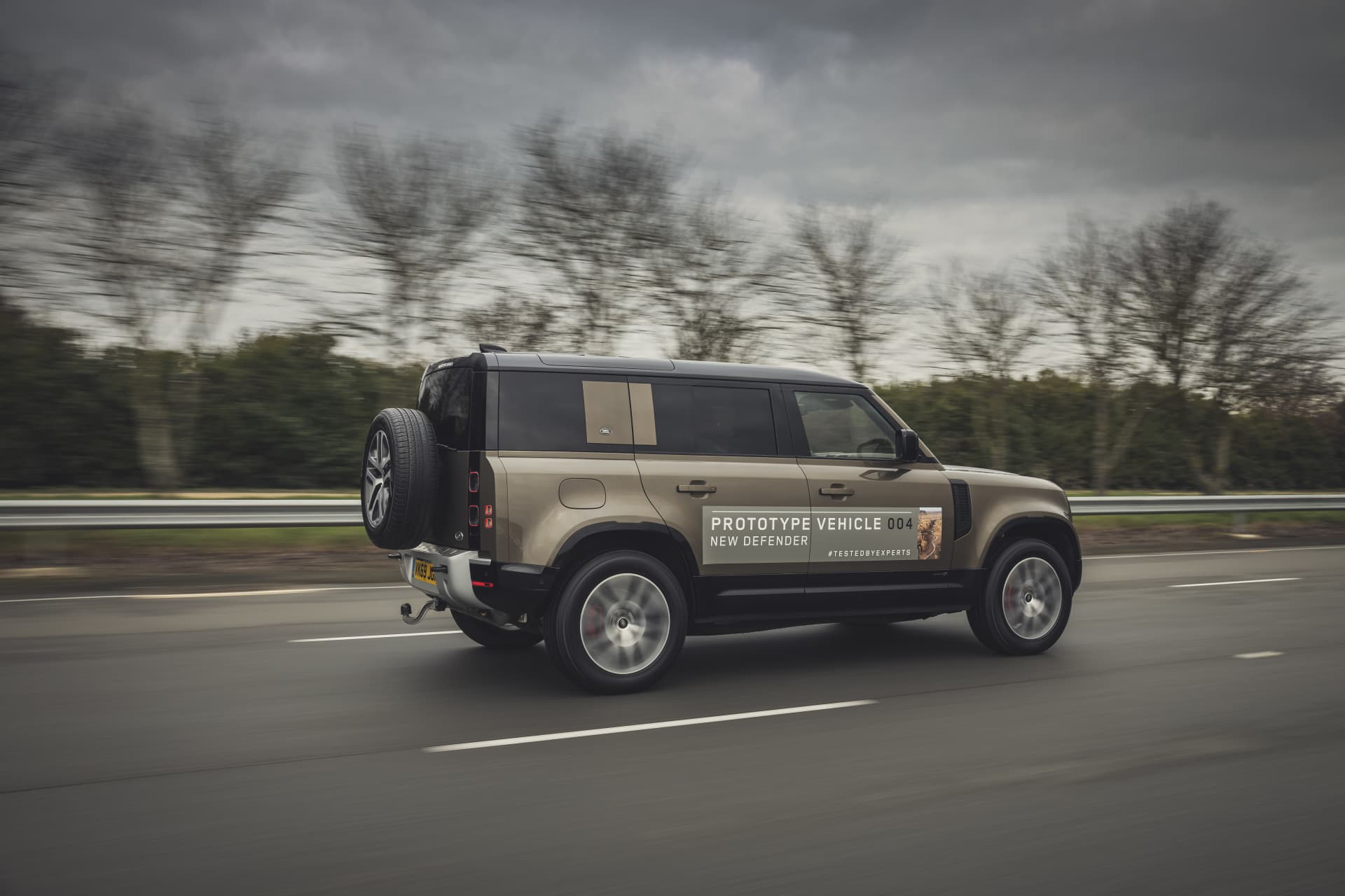 Land Rover Defender Dinamica Asfalto 00026