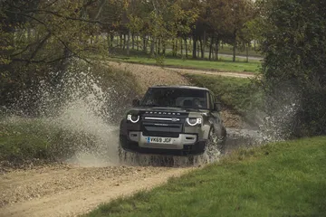 Land Rover Defender Dinamica Todoterreno 00033