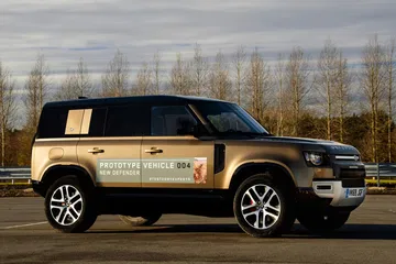 Land Rover Defender Exterior 00001