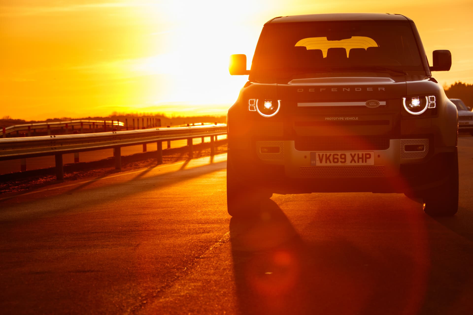 Land Rover Defender Exterior 00006