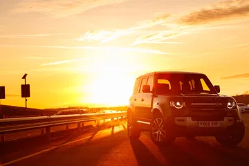 Land Rover Defender Exterior 00007
