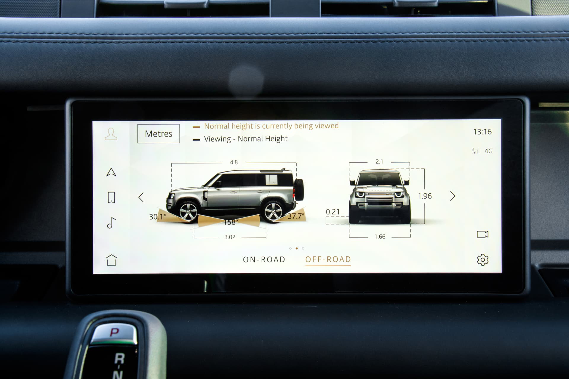 Land Rover Defender Interior 00007