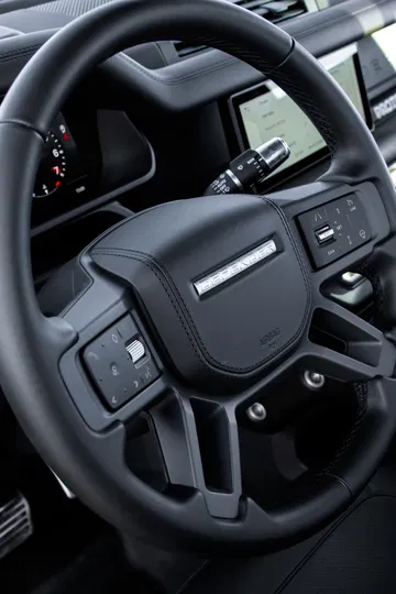 Land Rover Defender Interior 00011