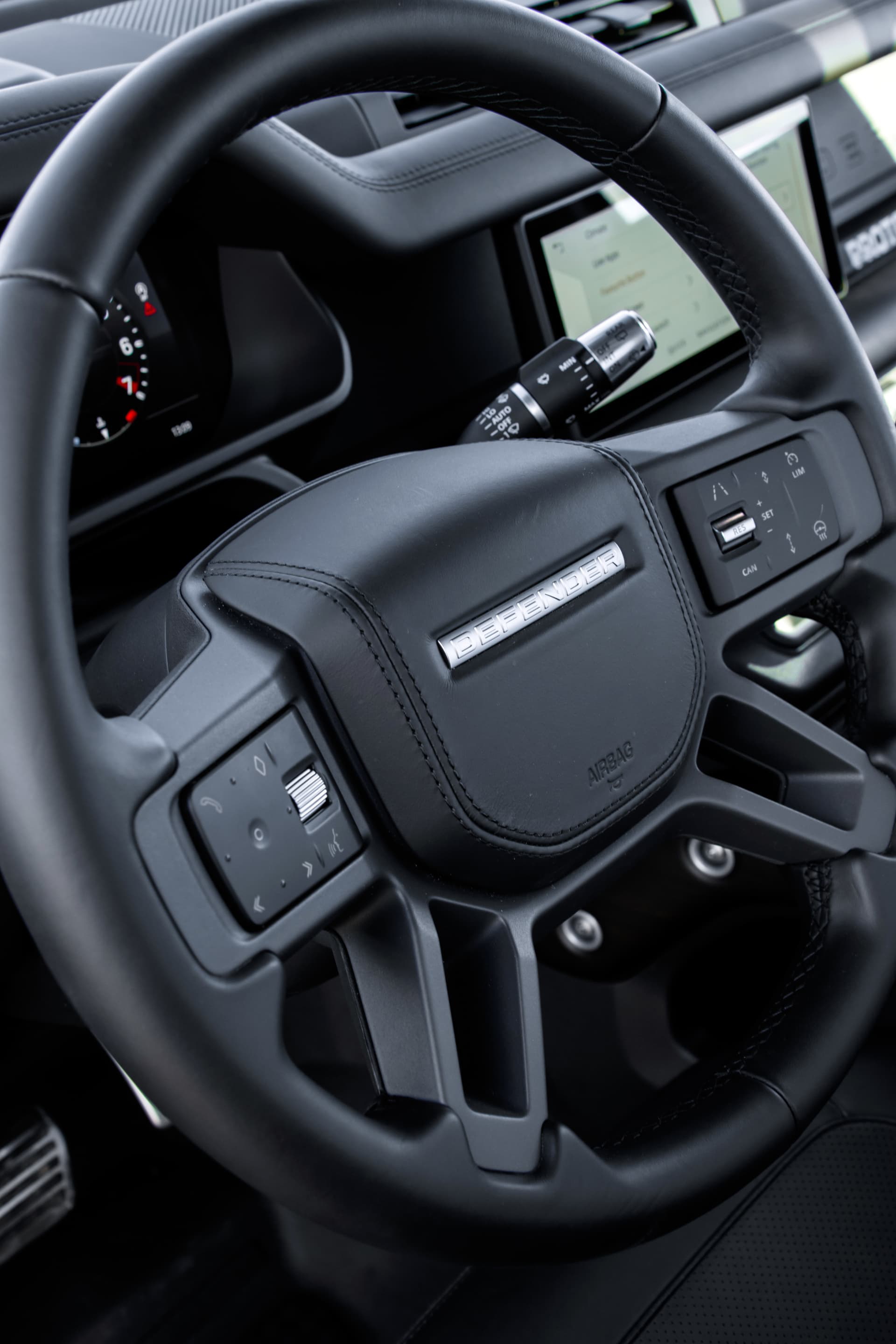 Land Rover Defender Interior 00011