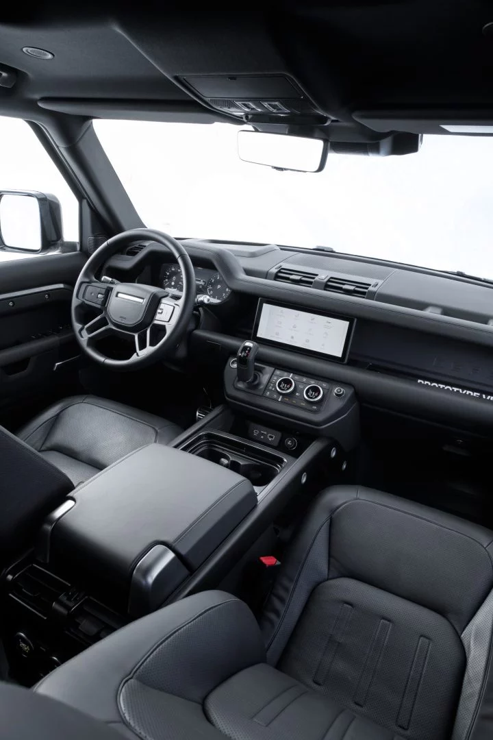 Land Rover Defender Interior 00019