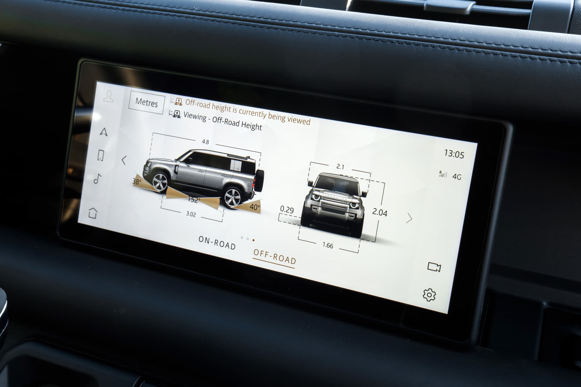 Land Rover Defender Interior 00021