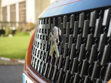 Peugeot 2008 Exterior 00012