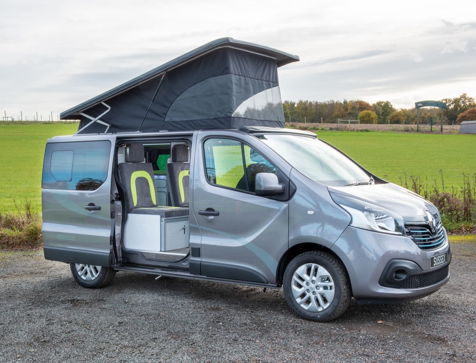 Renault Traffic Camper Sussex 1219 001