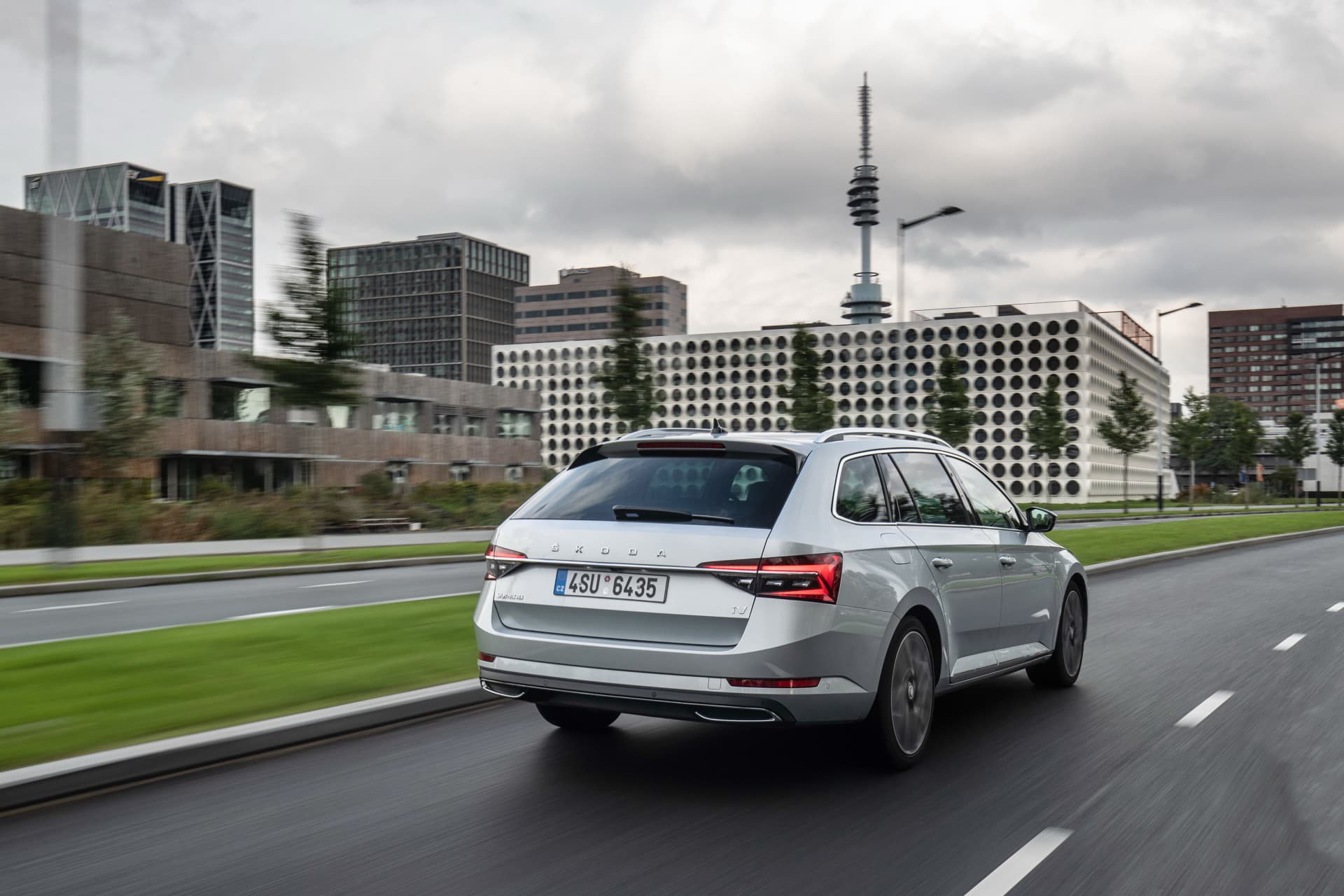 Skoda Superb Iv Combi 020