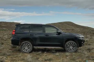 Toyota Land Cruiser Limited 00001