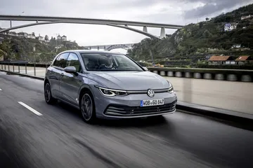 Volkswagen Golf 2020 1219 006