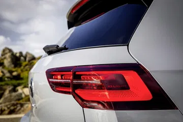 Volkswagen Golf 2020 1219 023