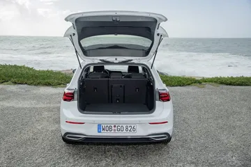 Volkswagen Golf 2020 1219 039
