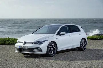 Volkswagen Golf 2020 1219 048