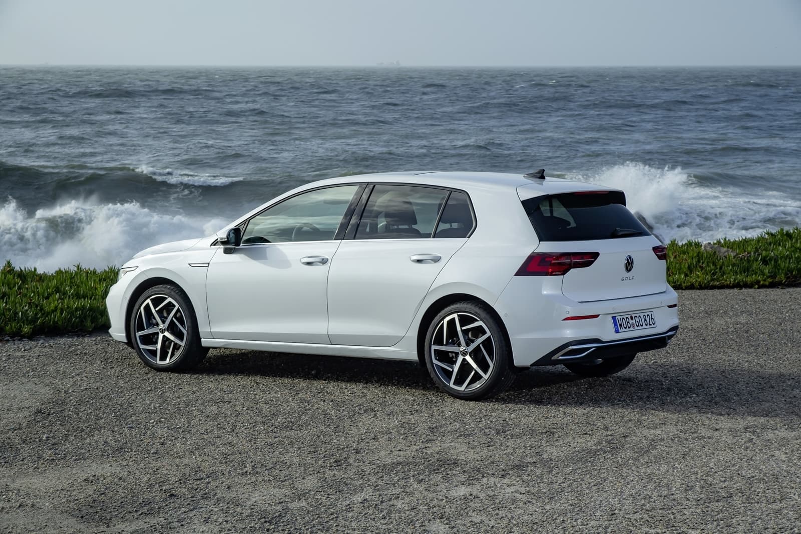 Volkswagen Golf 2020 1219 050