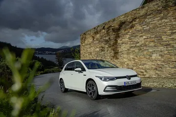 Volkswagen Golf 2020 1219 079