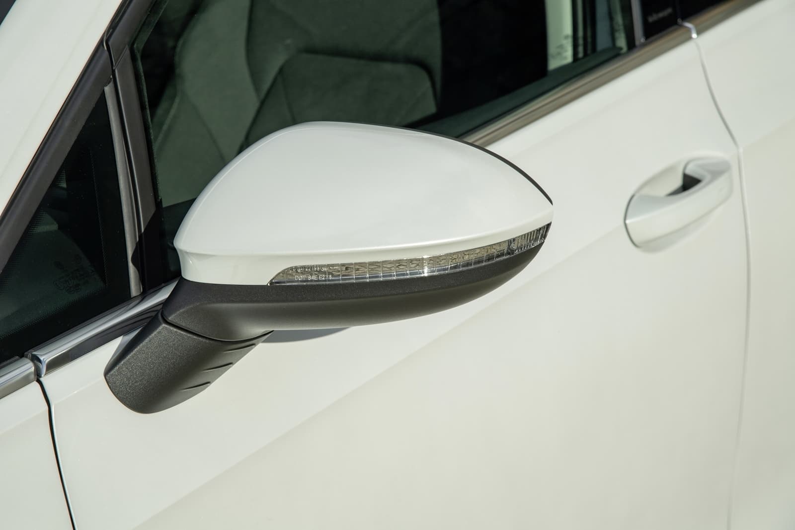 Volkswagen Golf 2020 1219 092
