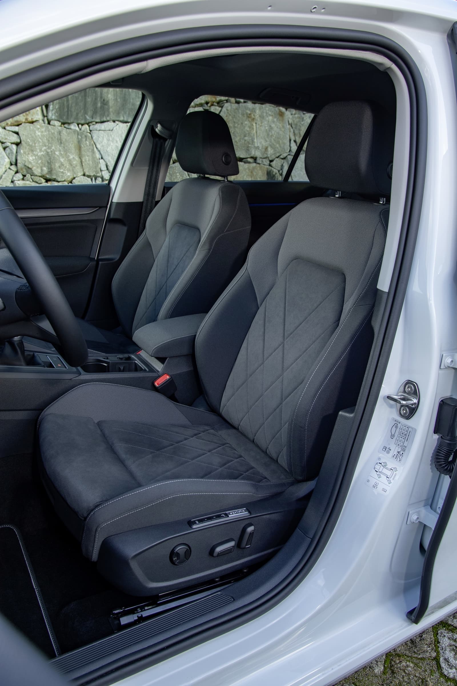 Volkswagen Golf 2020 1219 093