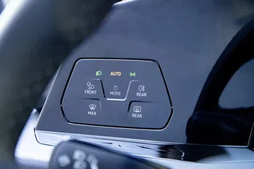 Volkswagen Golf 2020 1219 107