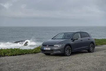Volkswagen Golf 2020 1219 115