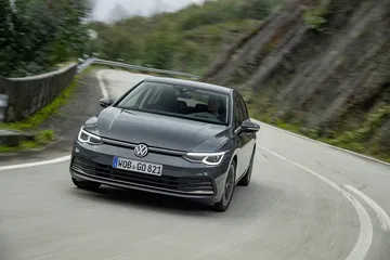 Volkswagen Golf 2020 1219 130