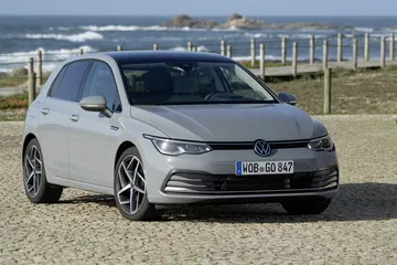 Volkswagen Golf 2020 1219 185