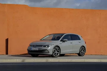 Volkswagen Golf 2020 1219 191