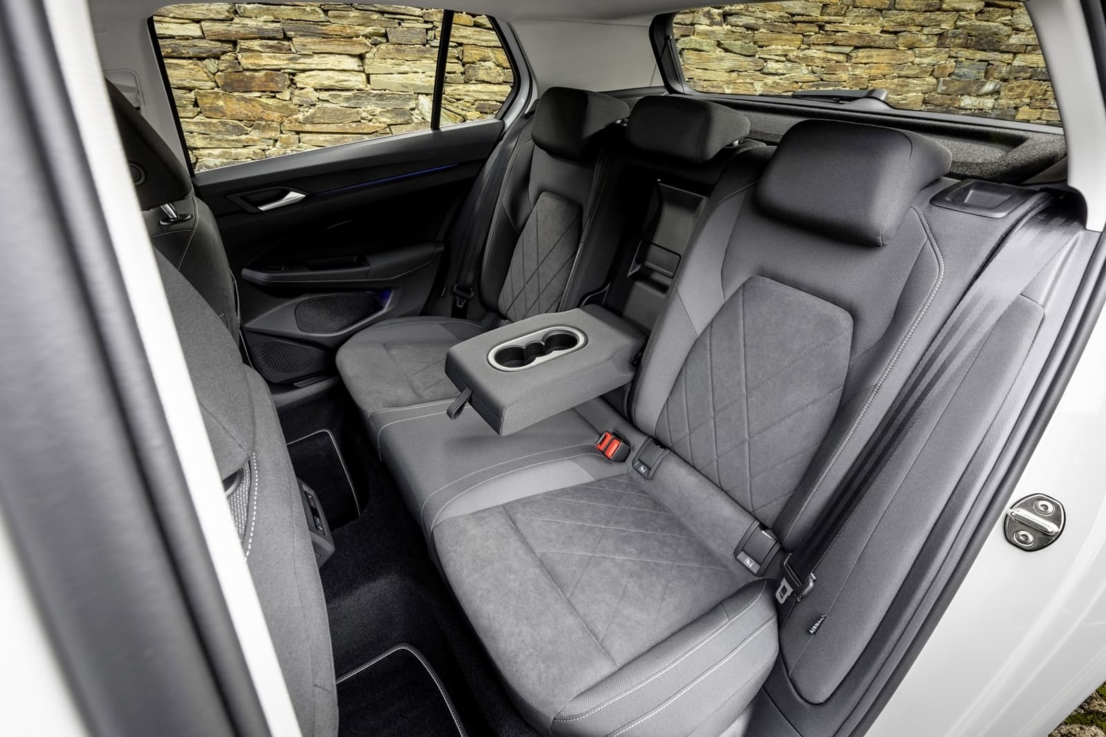 Volkswagen Golf 2020 1219 233