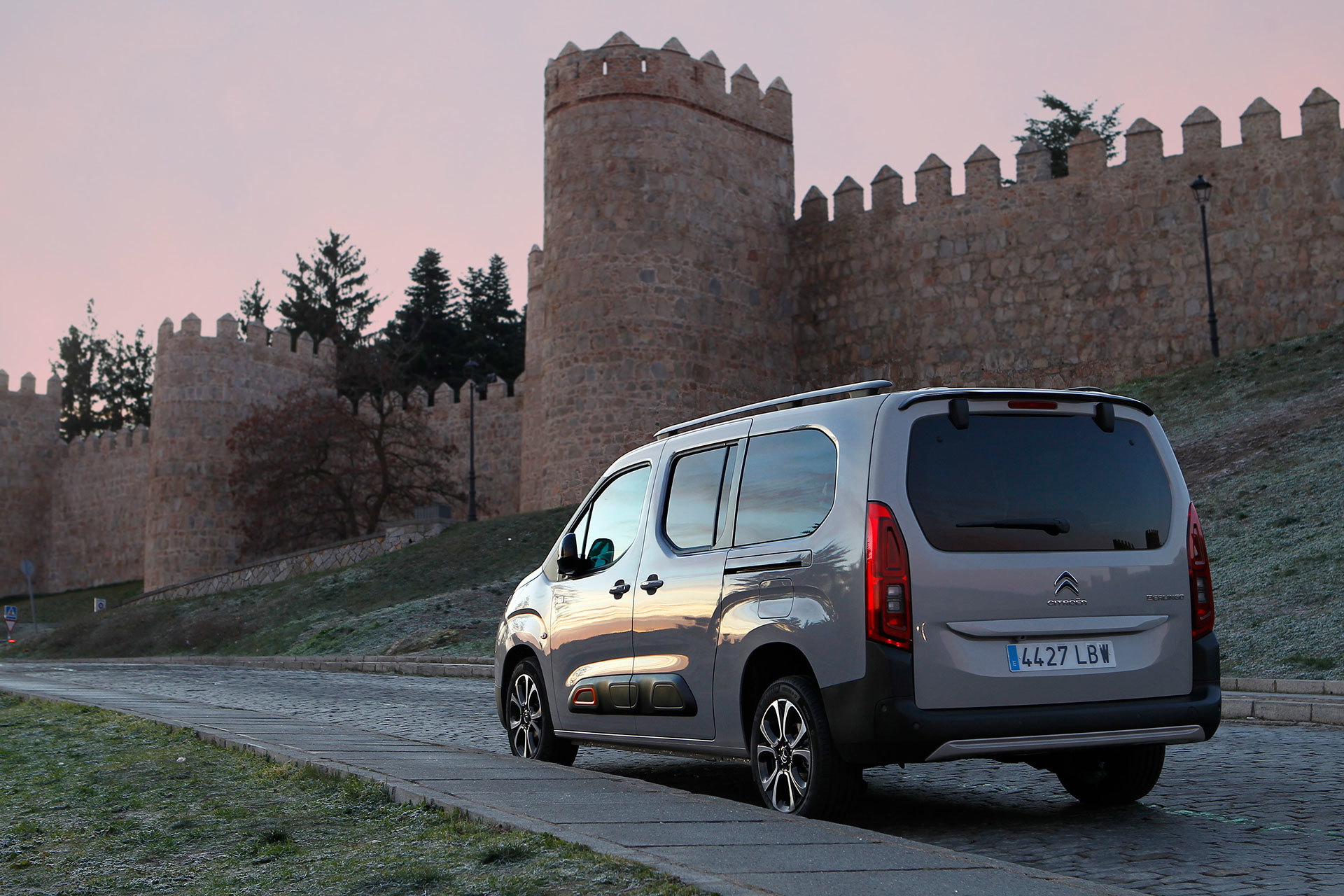 Citroen Berlingo 2020 Puretech 130 Eat8 04