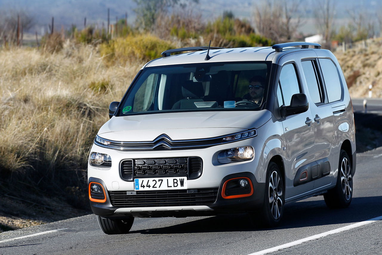 Citroen Berlingo 2020 Puretech 130 Eat8 27