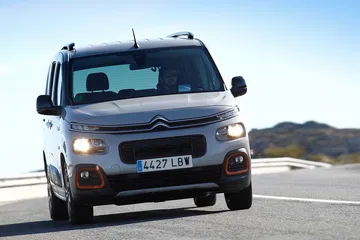 Citroen Berlingo 2020 Puretech 130 Eat8 30