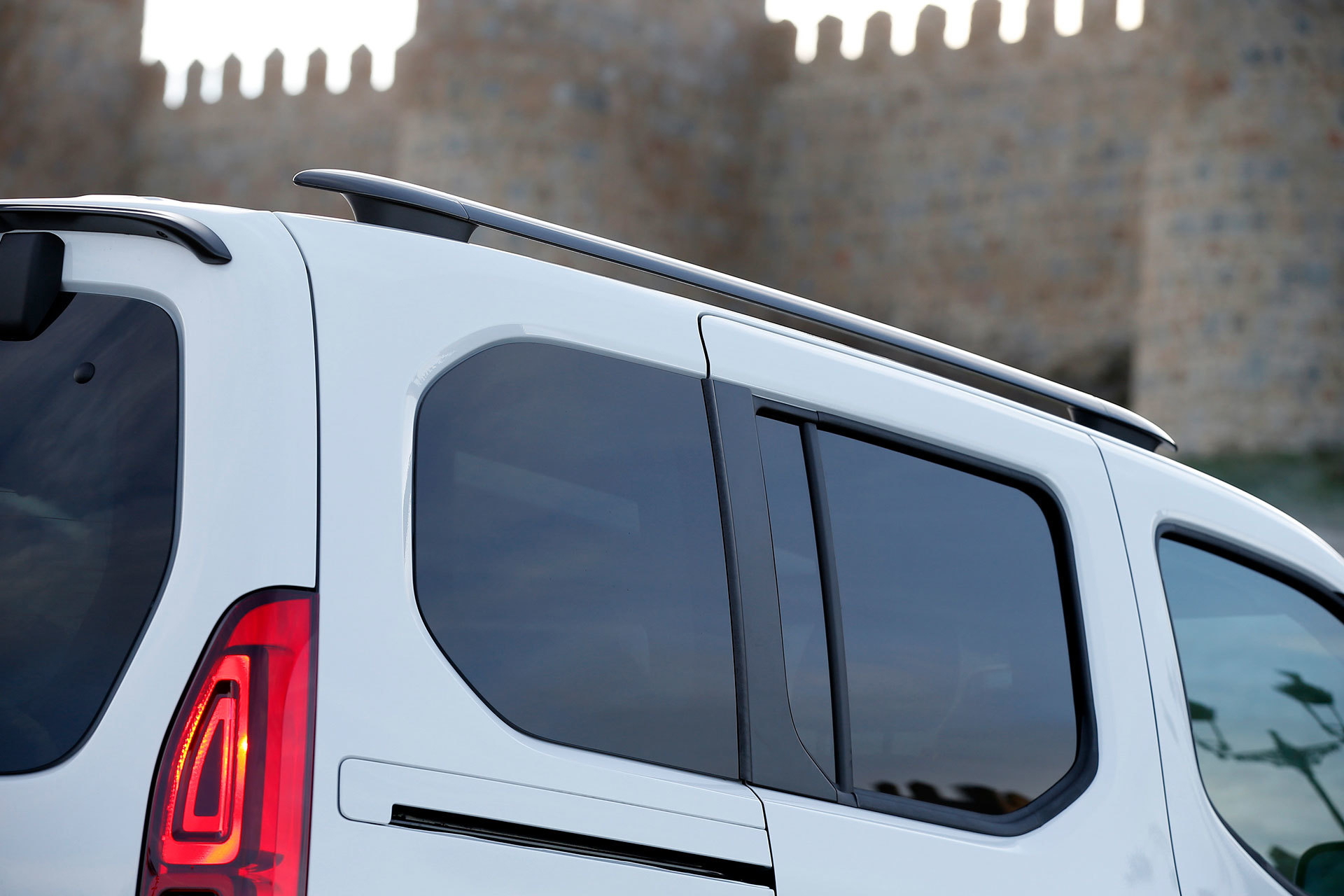 Citroen Berlingo 2020 Puretech 130 Eat8 51