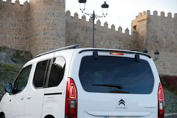Citroen Berlingo 2020 Puretech 130 Eat8 52