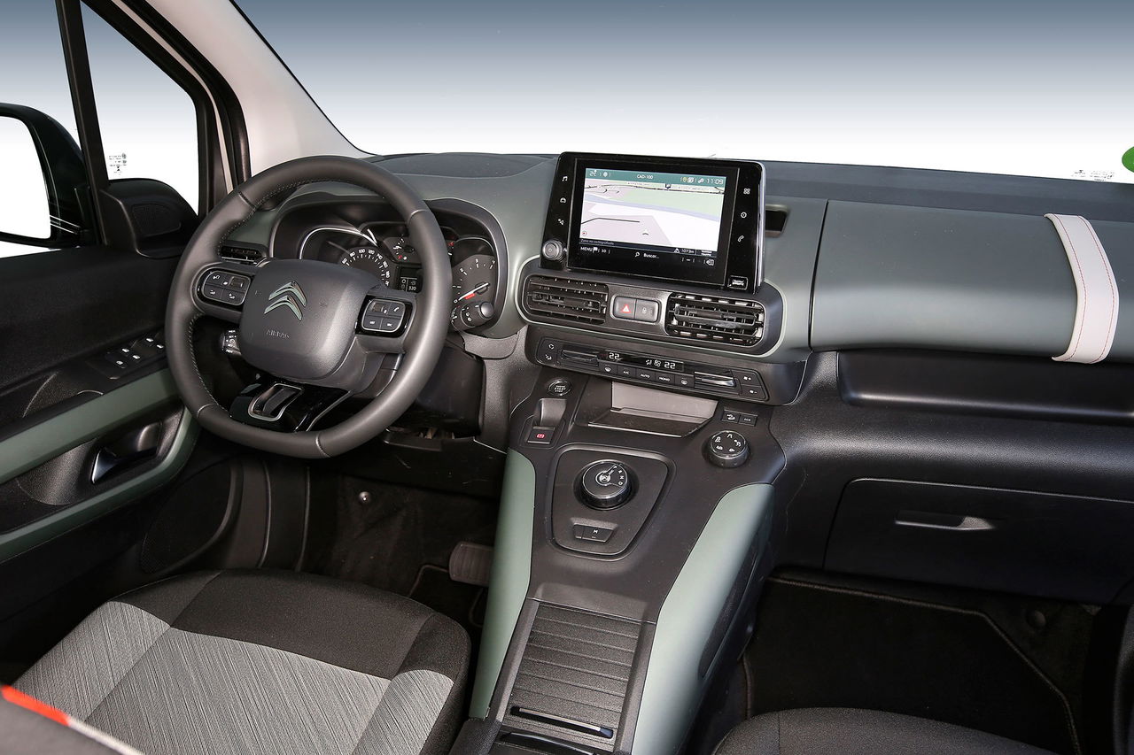 Citroen Berlingo 2020 Puretech 130 Eat8 57