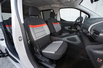 Citroen Berlingo 2020 Puretech 130 Eat8 60