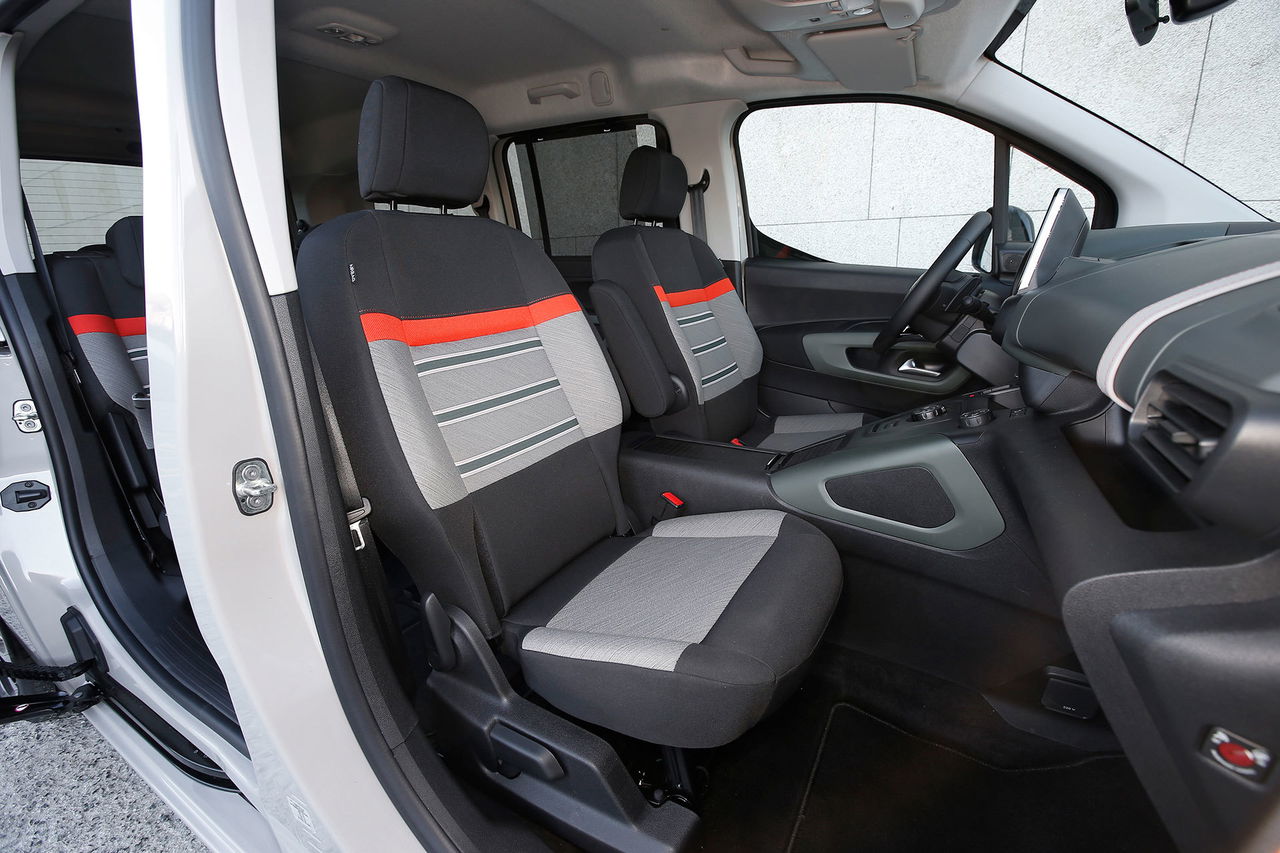 Citroen Berlingo 2020 Puretech 130 Eat8 60