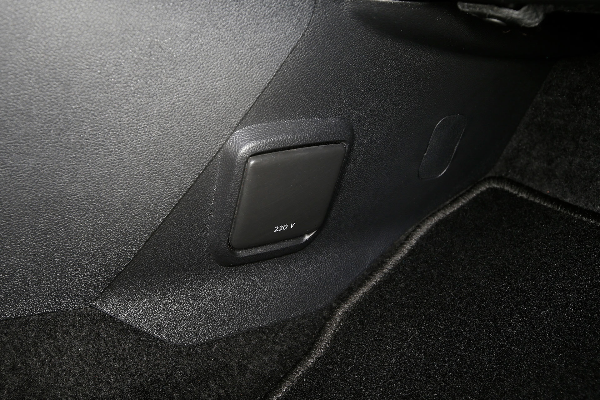 Citroen Berlingo 2020 Puretech 130 Eat8 88