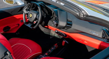 Ferrari 488 Spider Aniversario 6