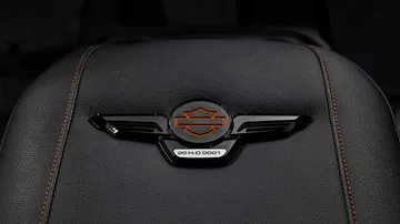 Gmc Sierra Harley Davidson 0120 017