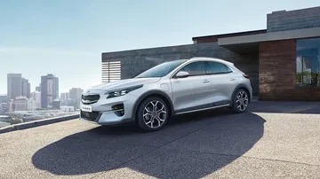 Kia Xceed Phev 0120 006
