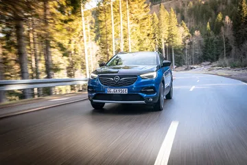 Opel Grandland X Hybrid4 2020 Azul 06