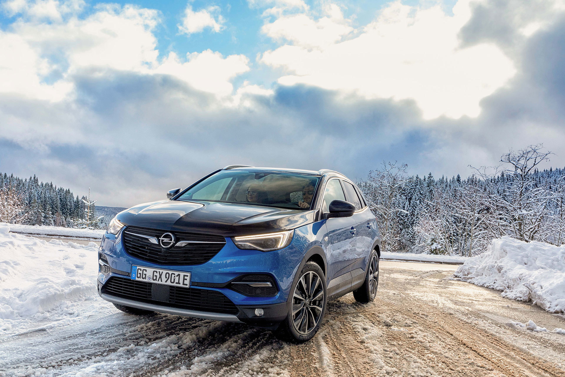 Opel Grandland X Hybrid4 2020 Azul 25