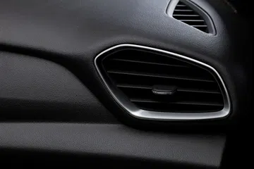 Opel Grandland X Hybrid4 Interior 02