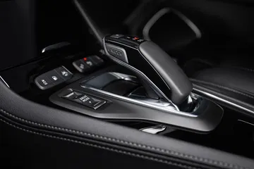 Opel Grandland X Hybrid4 Interior 06