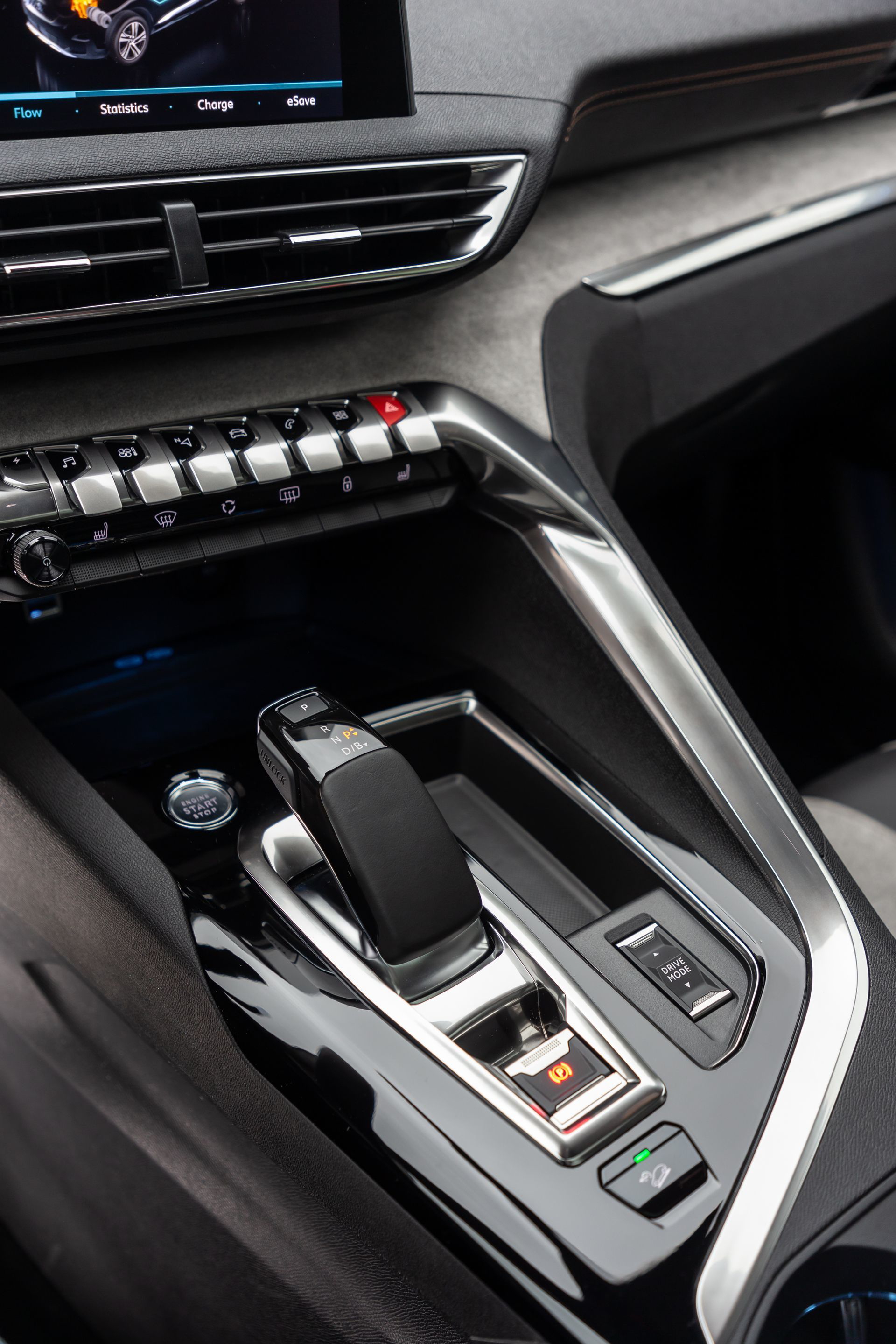 Prueba Peugeot 3008 Hybrid4 15