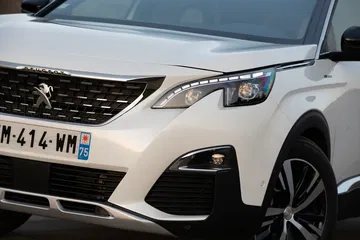 Prueba Peugeot 3008 Hybrid4 22